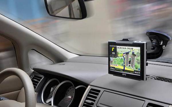 Навигаторы автомобильные: какие лучше? Отзывы и мнения о GPS системах 2016-17 года с фото