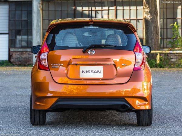 Nissan Versa Note 2017:   