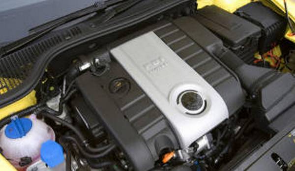 Инструмент и оборудование для ремонта двигателя автомобиля — что конкретно нам понадобиться? с фото