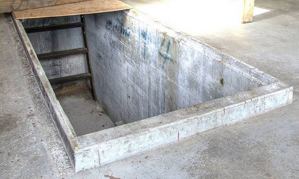 Смотровая яма в гараже  как сделать удобно и функционально? с фото