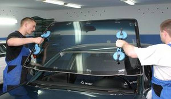 Замена стекол автомобиля своими руками — пошаговая инструкция замены стекла - фото