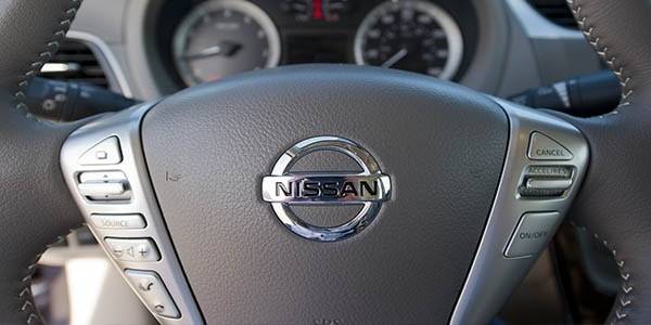 Замена жидкости ГУР Nissan - фото